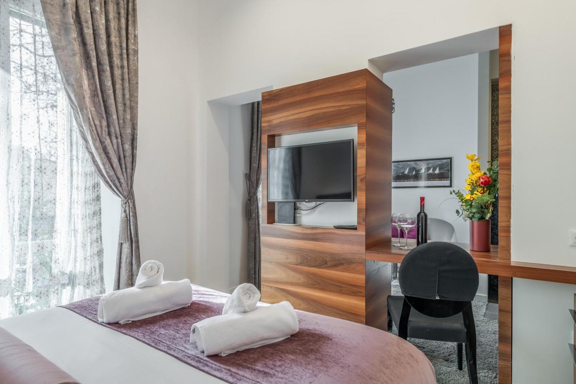 Starlight Luxury Suites Split Extérieur photo