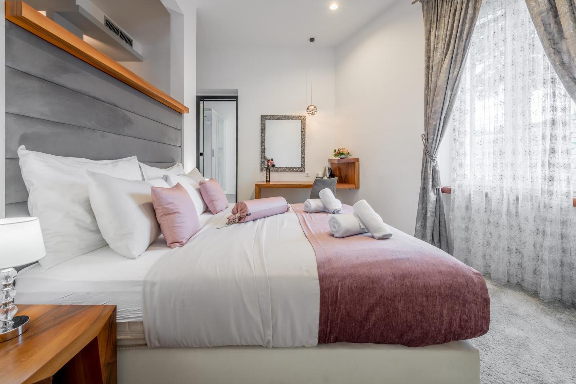 Starlight Luxury Suites Split Extérieur photo