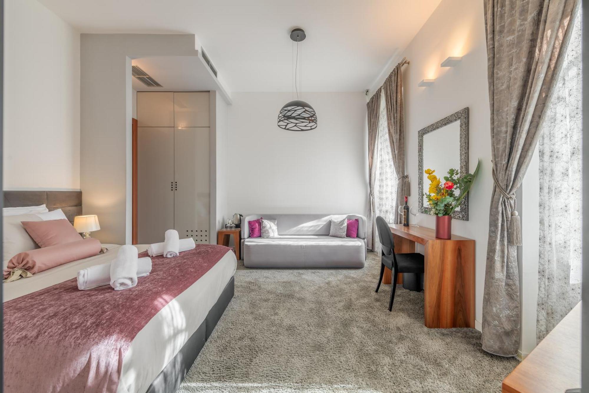 Starlight Luxury Suites Split Extérieur photo