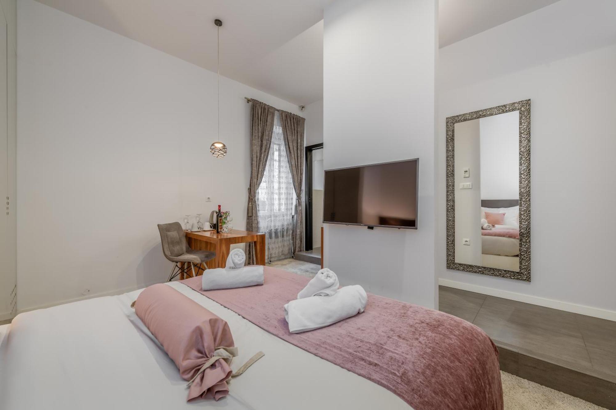 Starlight Luxury Suites Split Extérieur photo