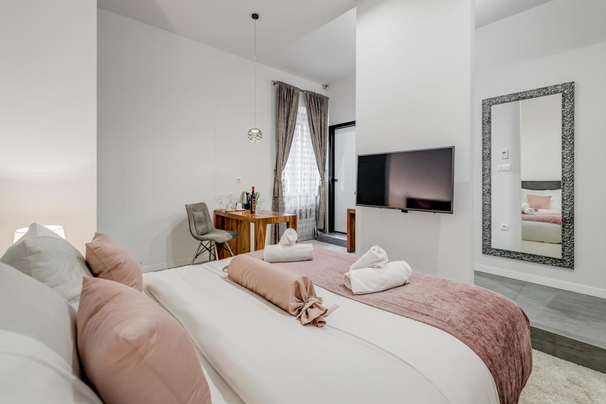 Starlight Luxury Suites Split Extérieur photo