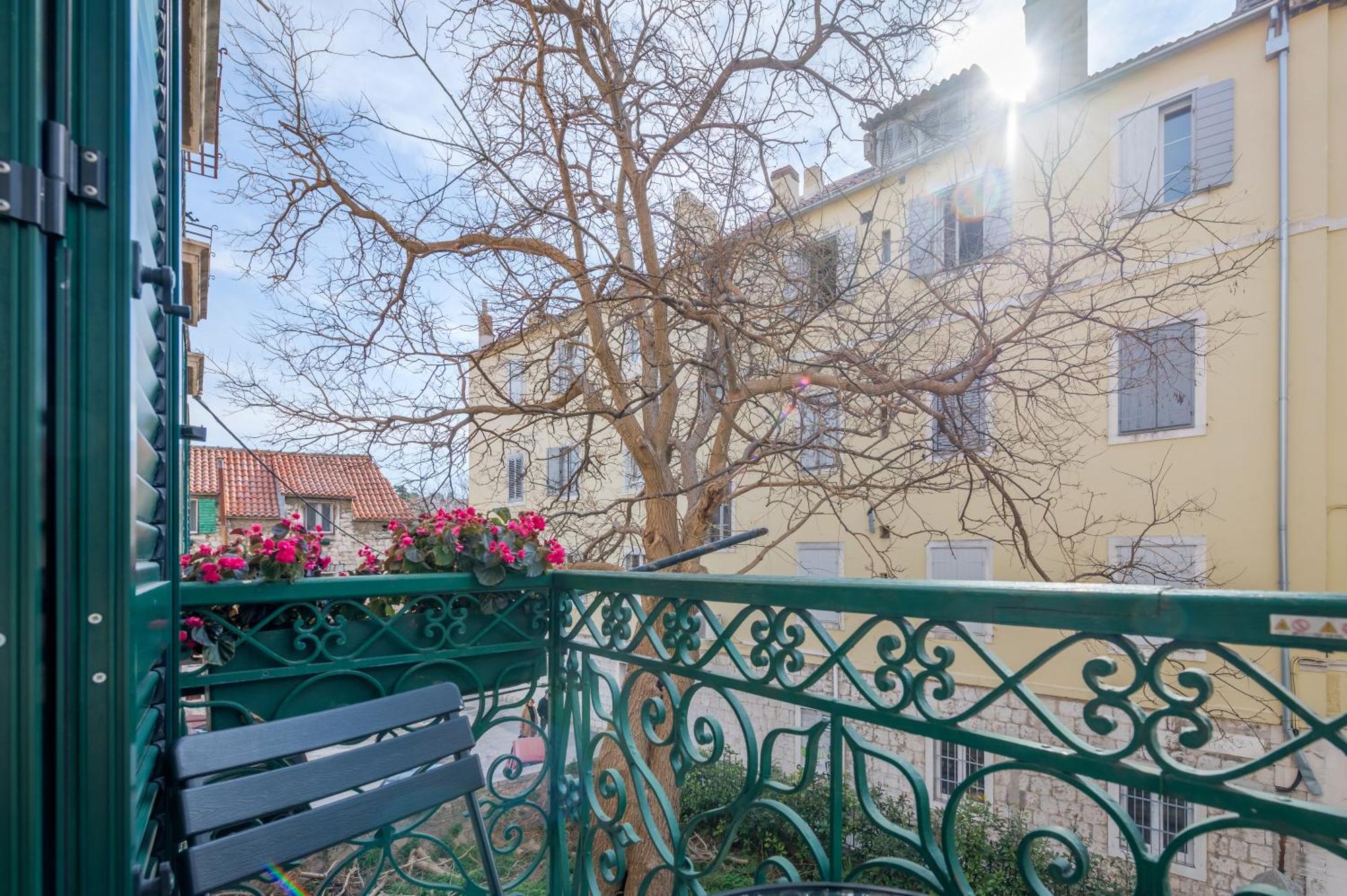 Starlight Luxury Suites Split Extérieur photo